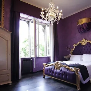 Pope's Bed and breakfast