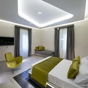 Via Veneto Luxury Bed and breakfast