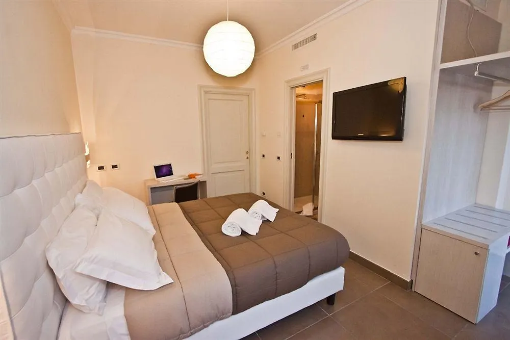 ** Bed & Breakfast B And B Roof Garden Zaccardi Italy