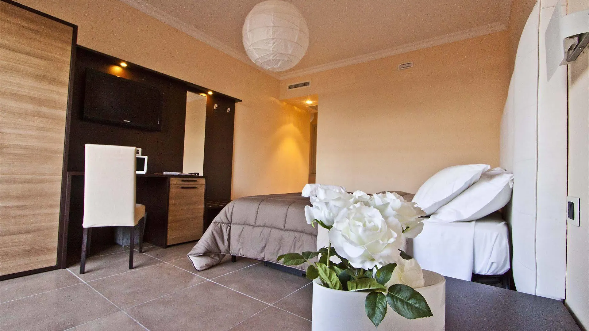 B And B Roof Garden Zaccardi Bed & Breakfast Rome