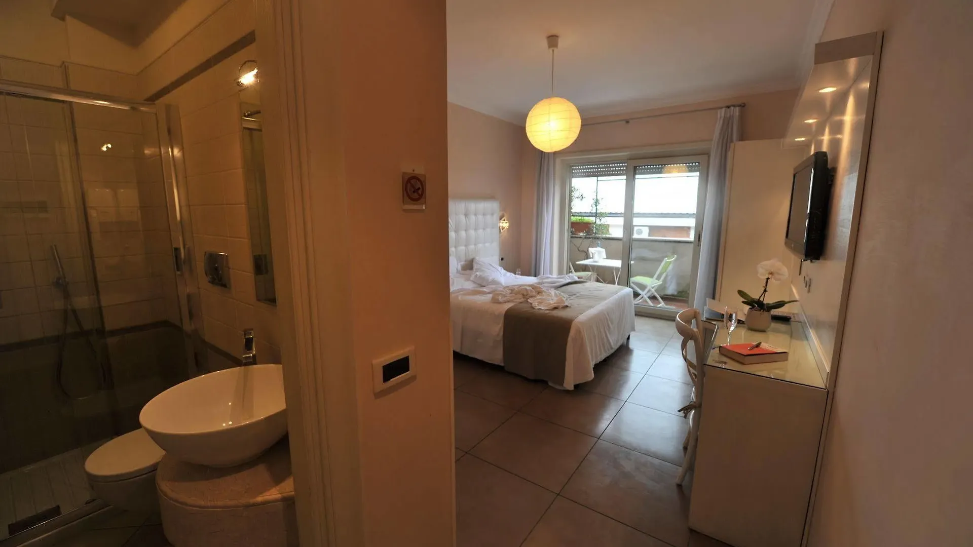 Bed & Breakfast B And B Roof Garden Zaccardi